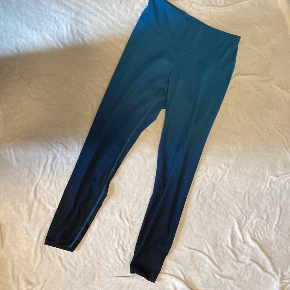 Blue ombré leggings